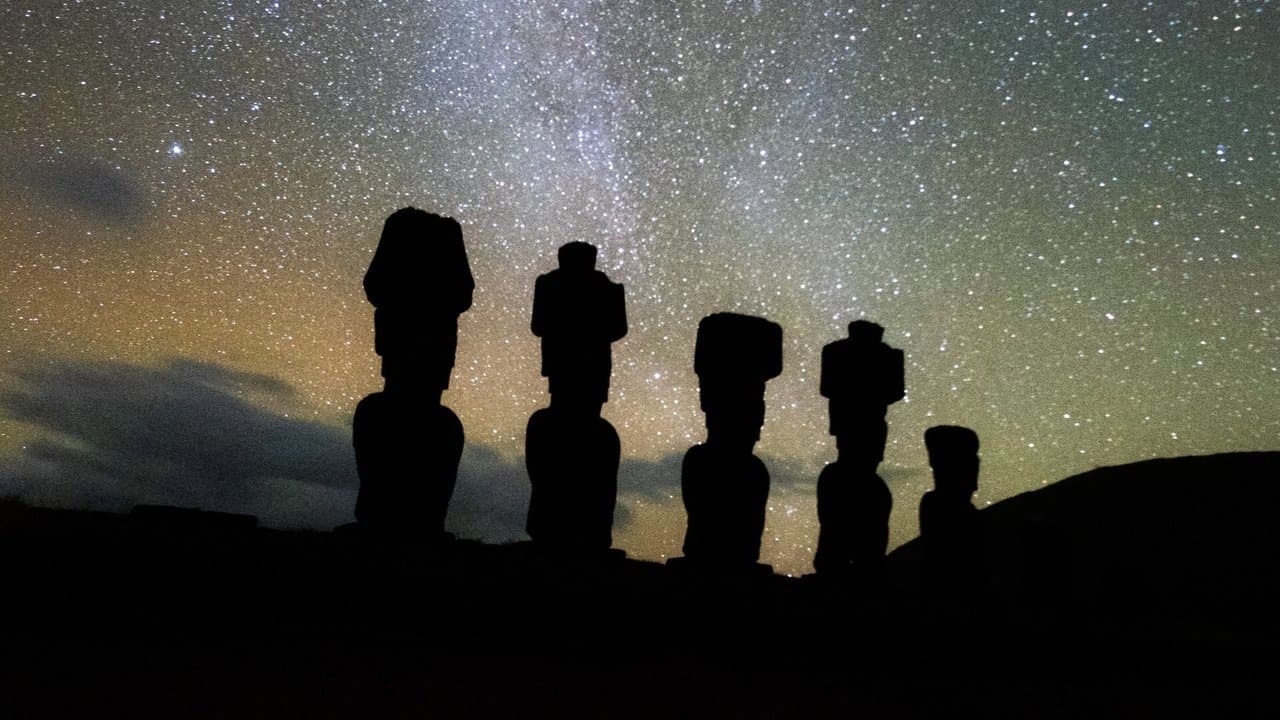 Easter Island: Sculptors of the Pacific backdrop