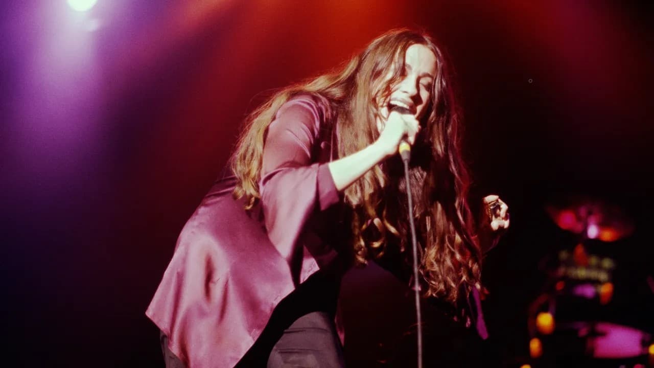 Alanis Morissette: Jagged Little Pill, Live backdrop