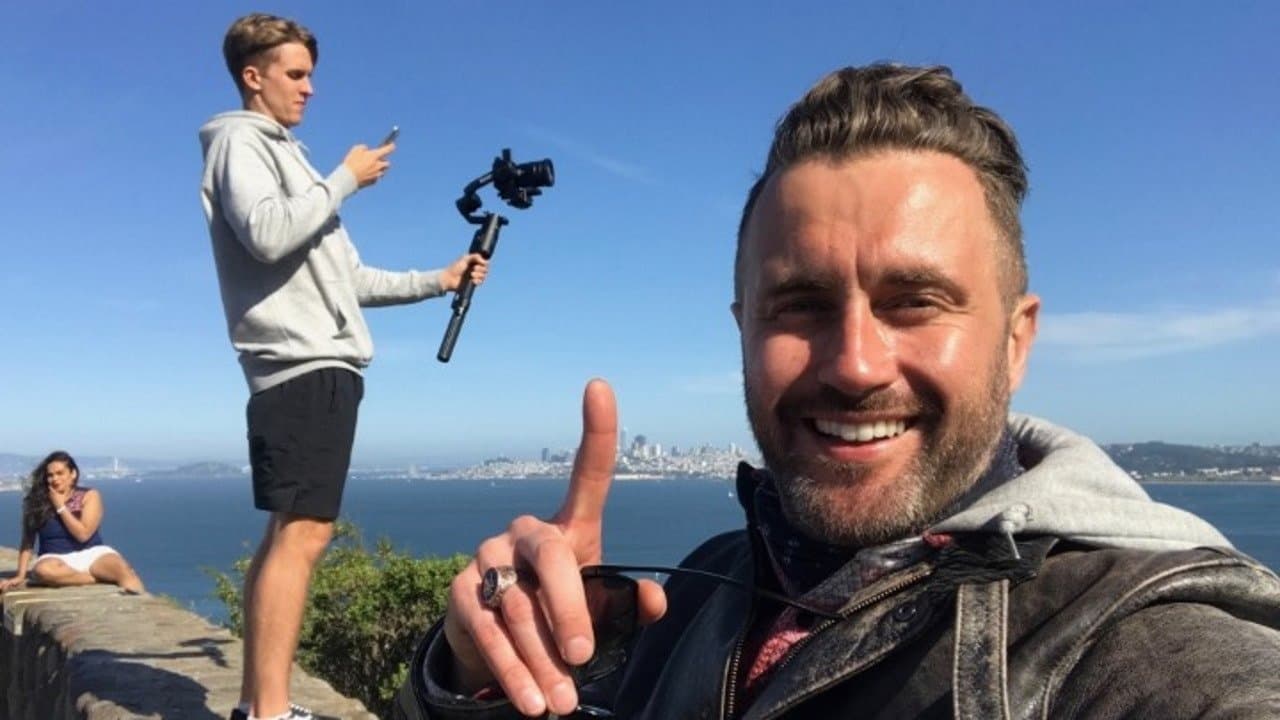 Grēcīgā Amerika backdrop