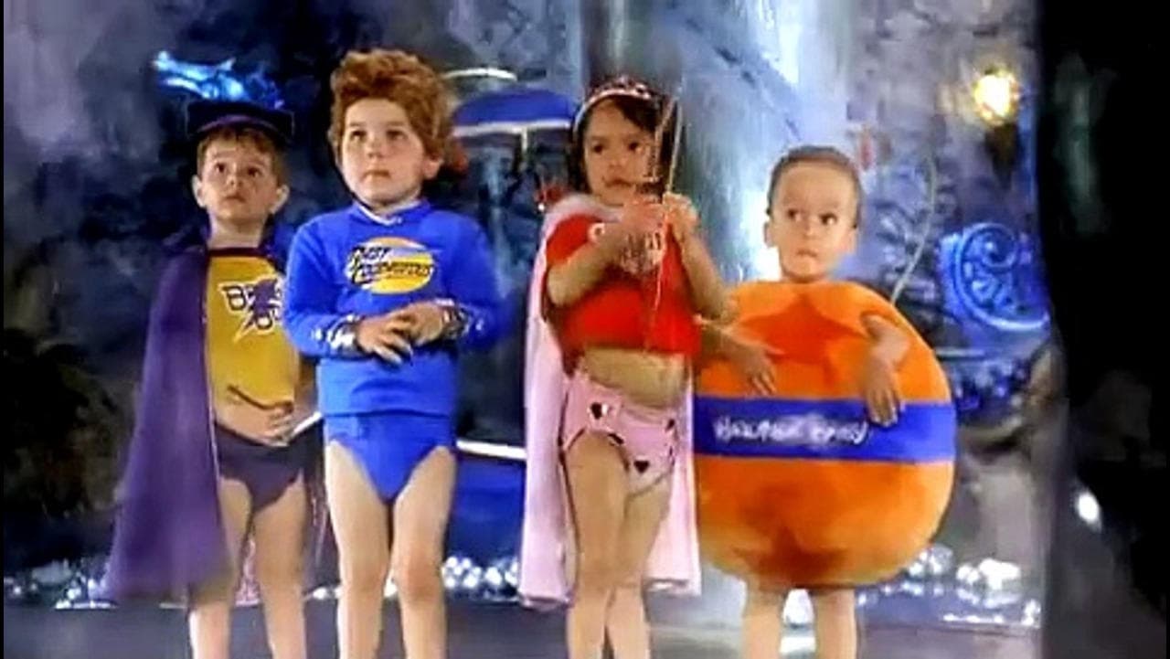 Superbabies: Baby Geniuses 2 backdrop