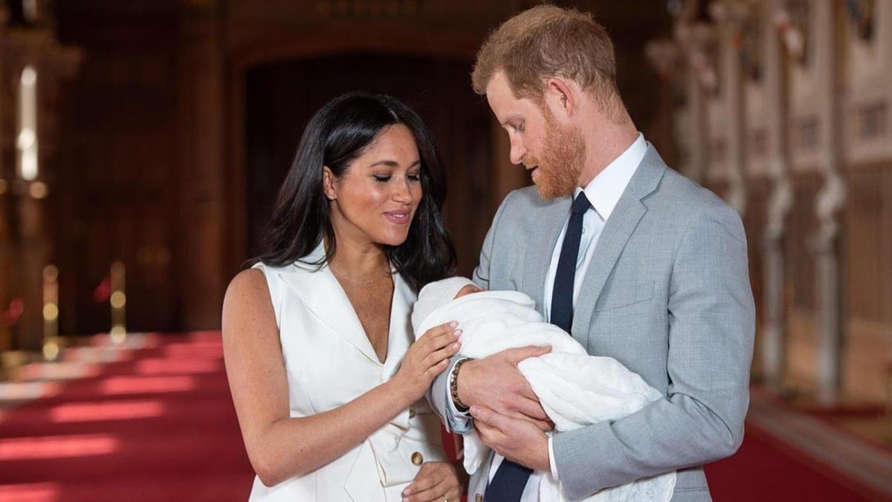 Meghan and Harry Plus One backdrop