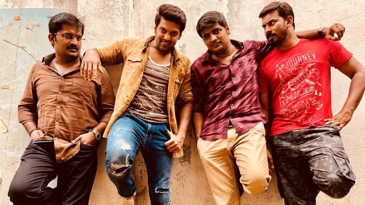 Ghajinikanth backdrop