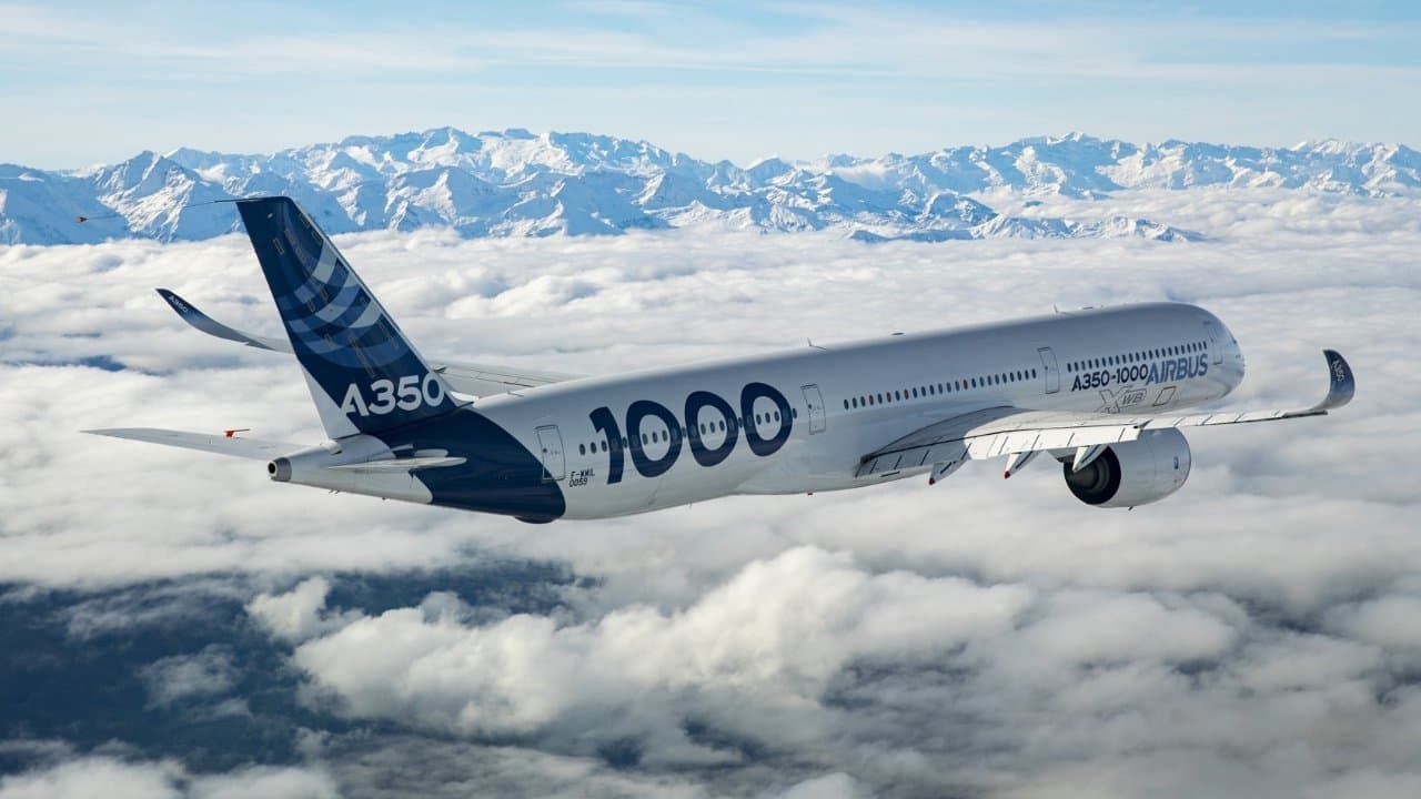 Airbus A350, la nouvelle star des airs backdrop