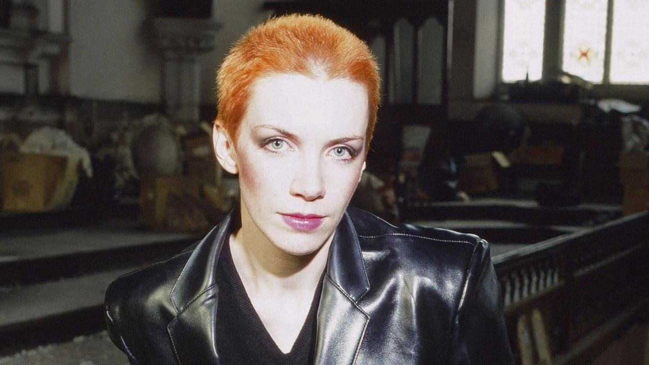 Annie Lennox : De Eurythmics à l'engagement, itinéraire d'une icône pop backdrop