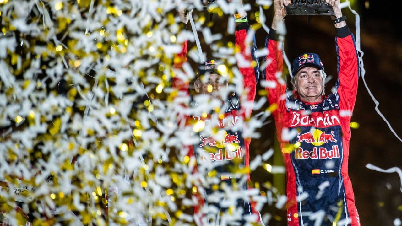 Sainz: Live to compete backdrop