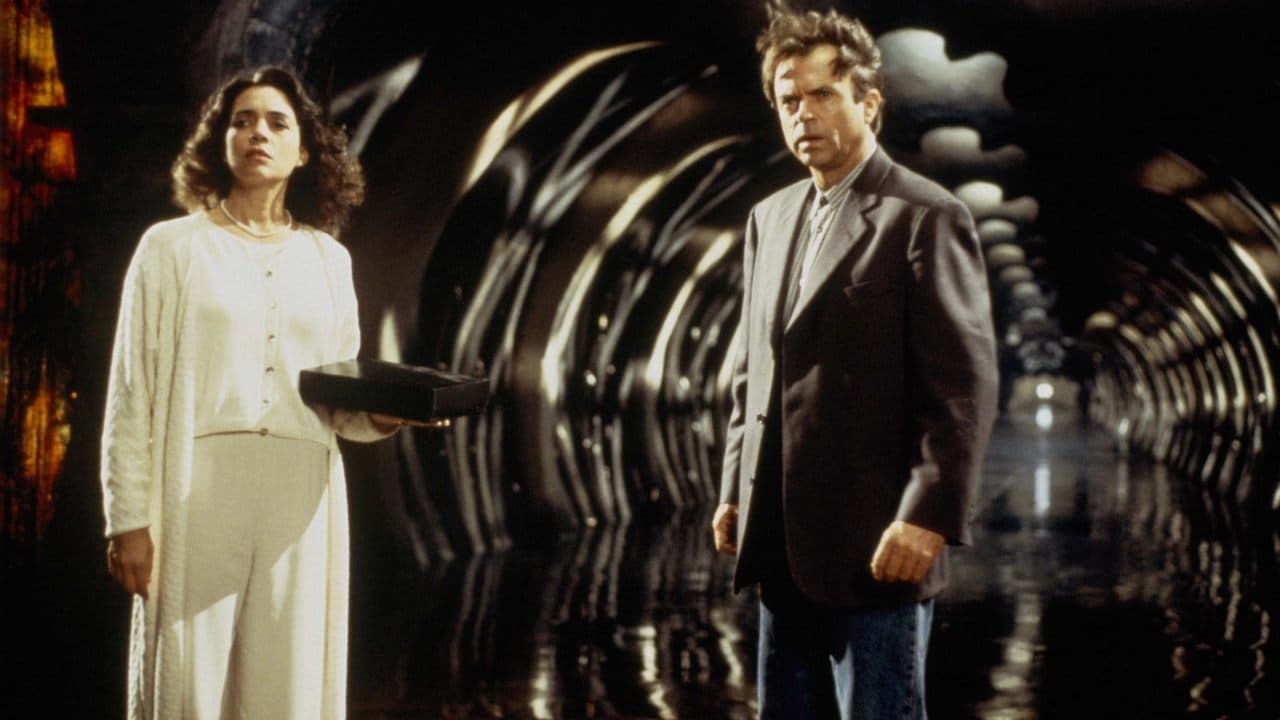 In the Mouth of Madness backdrop