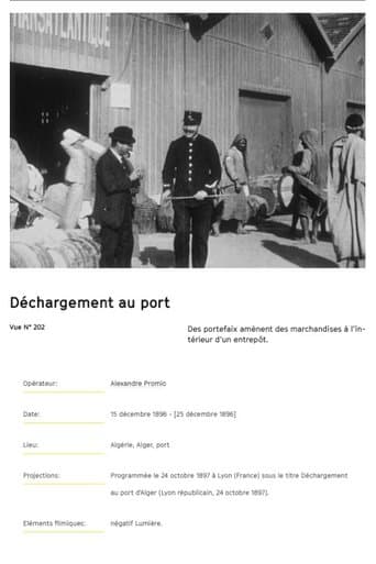 Alger : déchargement au port poster - Find streaming availability